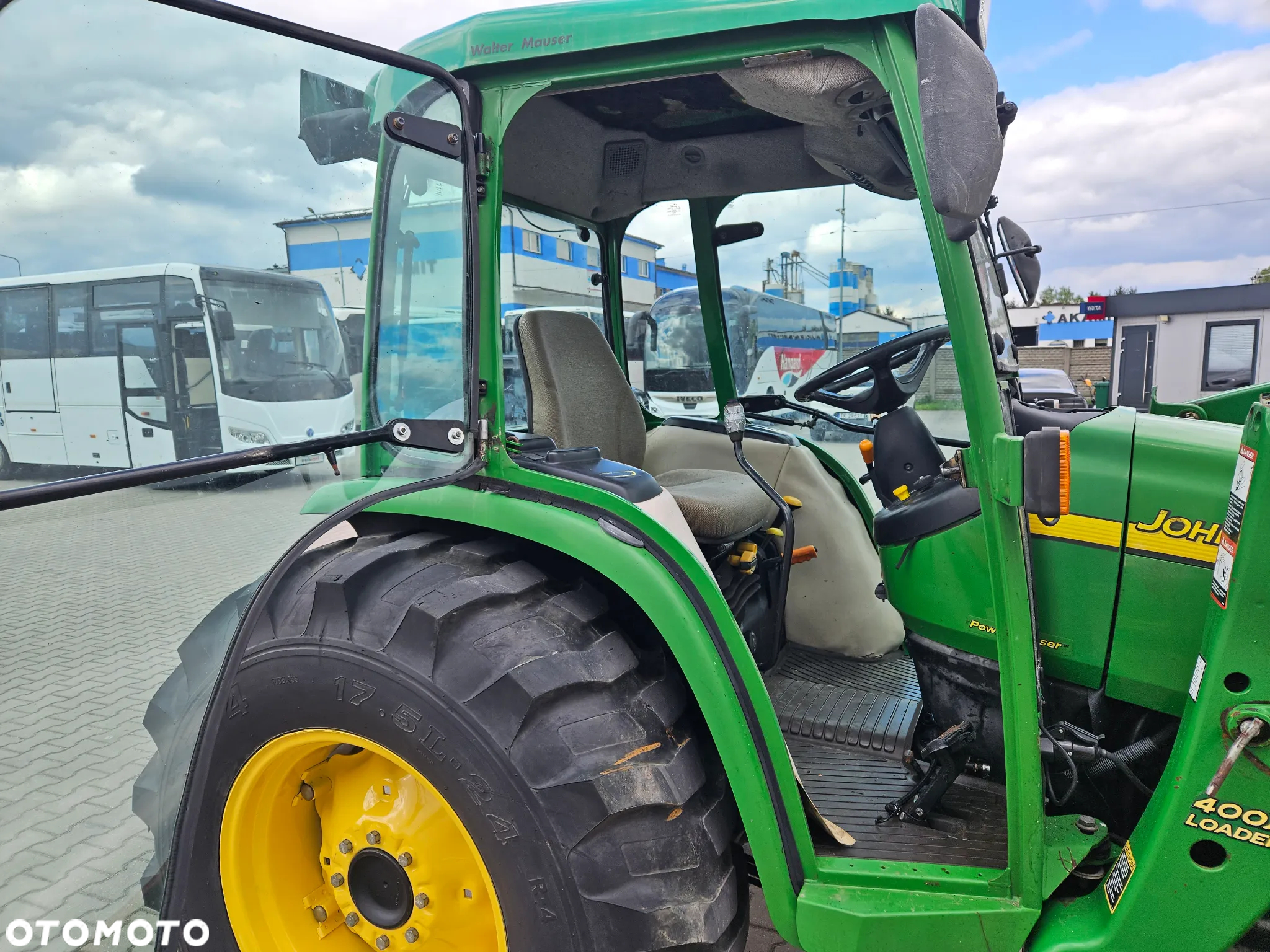 John Deere 4520 / SPROWADZONY Z FRANCJI / 3 710 MTH / PRZEDNI TUR - 13