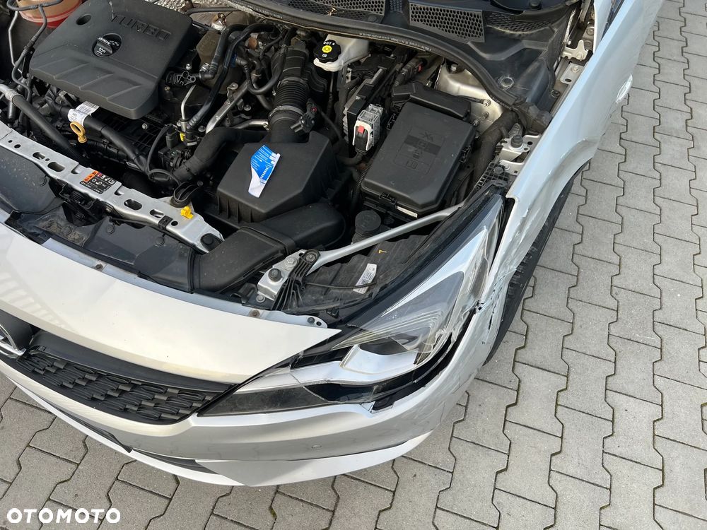 Opel Astra - 4