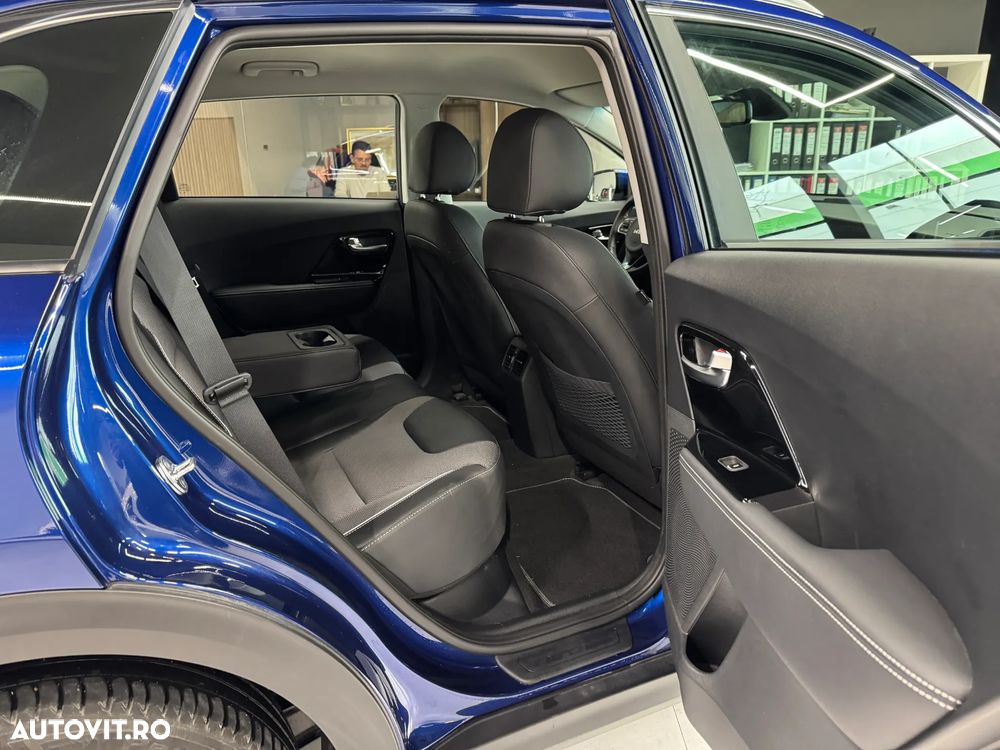 Kia Niro e-Niro 150 kW Vision - 11