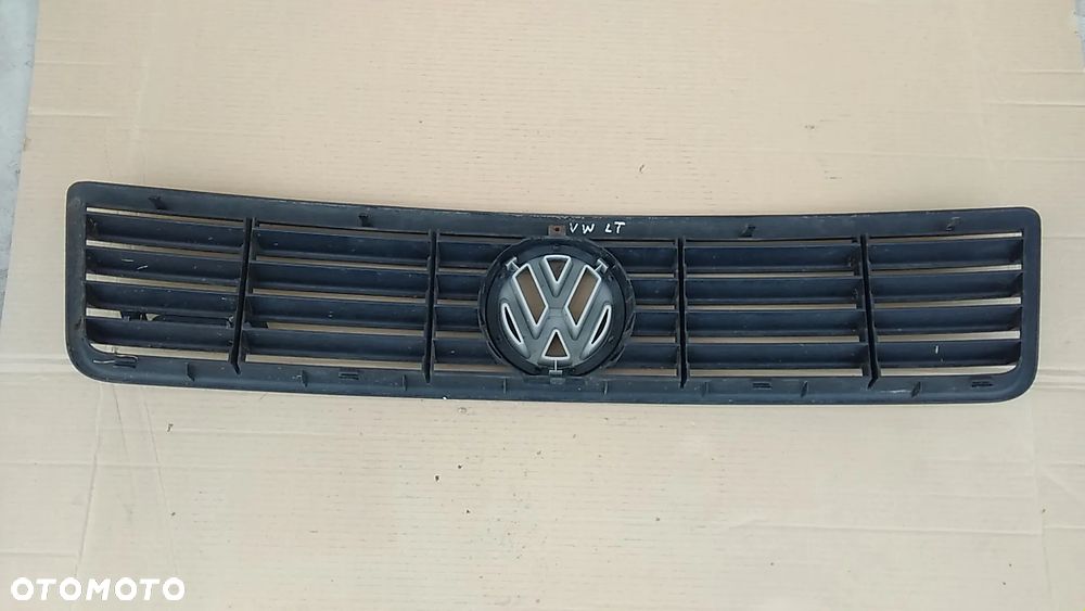 VW LT 35 atrapa grill kratka przód - 2