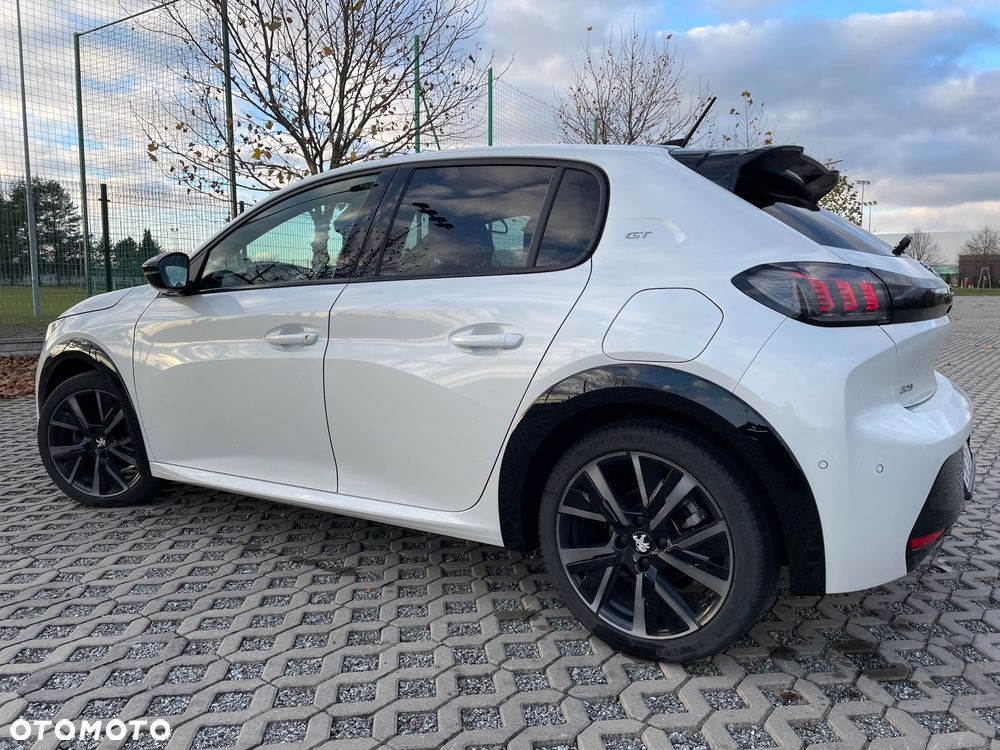 Peugeot 208 1.2 PureTech GT Pack S&S EAT8 - 24