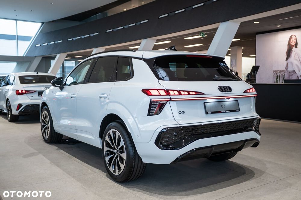 Audi Q3 TFSI mHEV 110 kW S tronic - 3