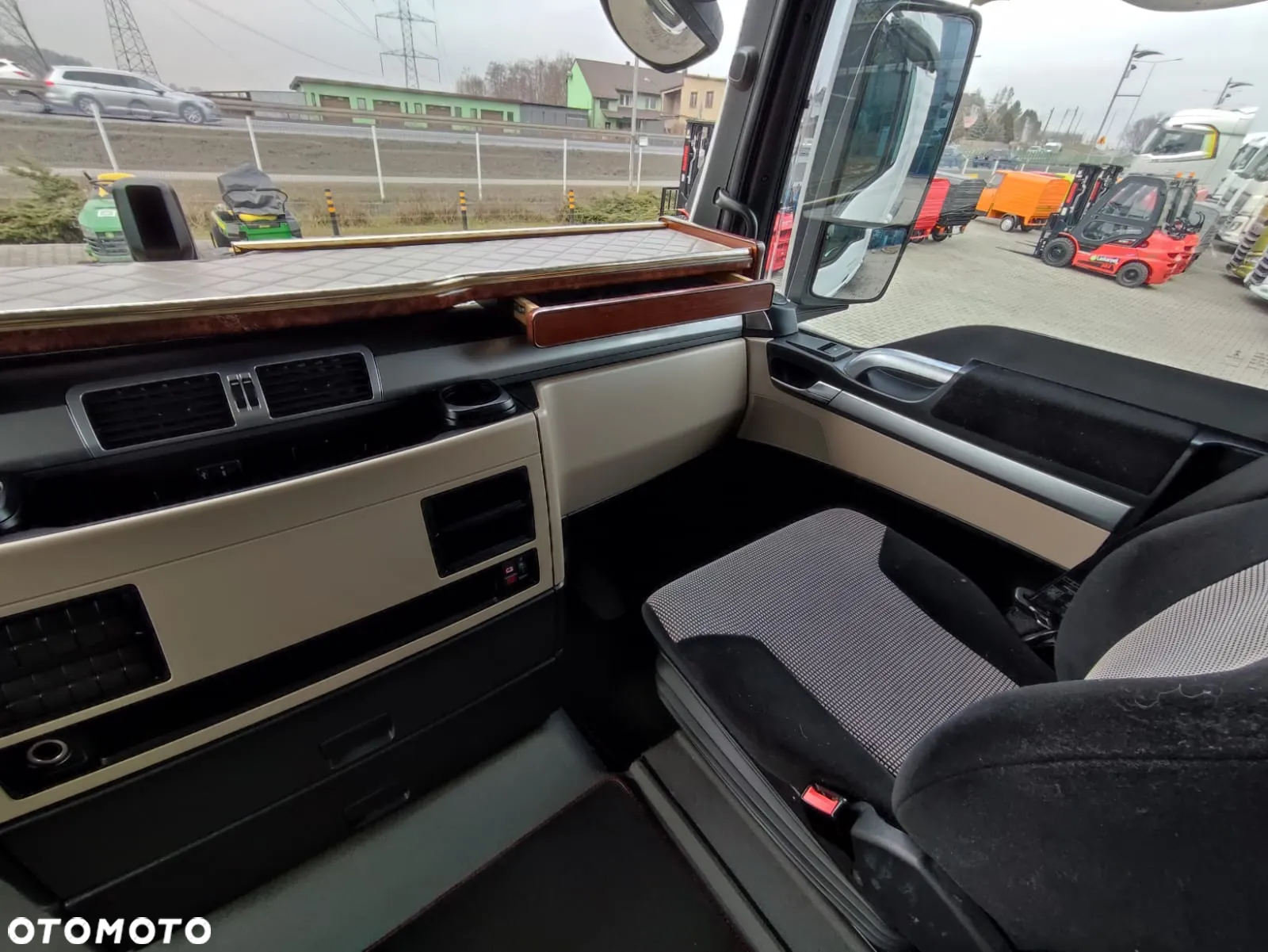 MAN TGX 18.440 / LOW-DECK / AUTOMAT / XLX / MEGA / RETARDER / - 14