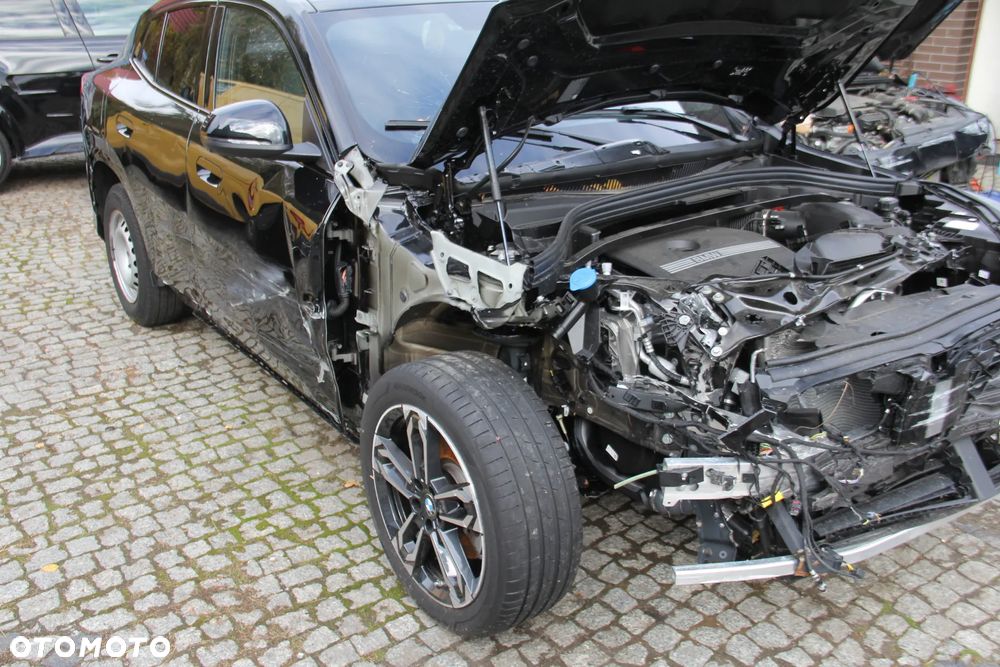 BMW X2 sDrive20i - 20