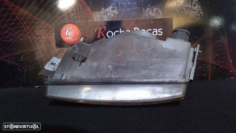 Ótica Dto Fiat Punto (176_) - 5