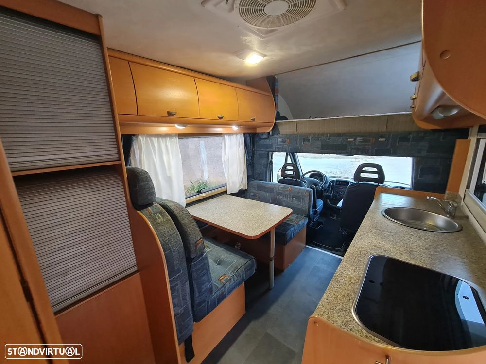 Joint Van Aventura - 14