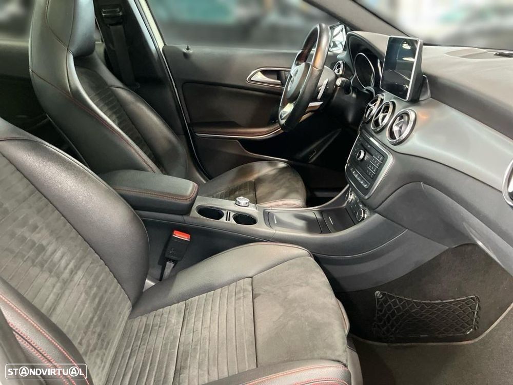 Mercedes-Benz GLA 220 d 4Matic 7G-DCT AMG Line - 2