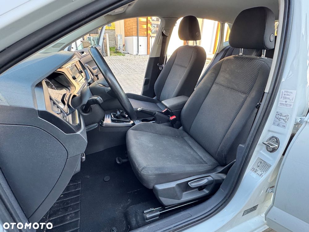 Volkswagen Polo - 13