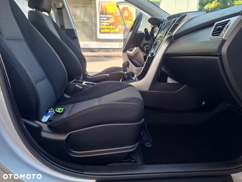 Hyundai i30 1.4 Comfort - 17