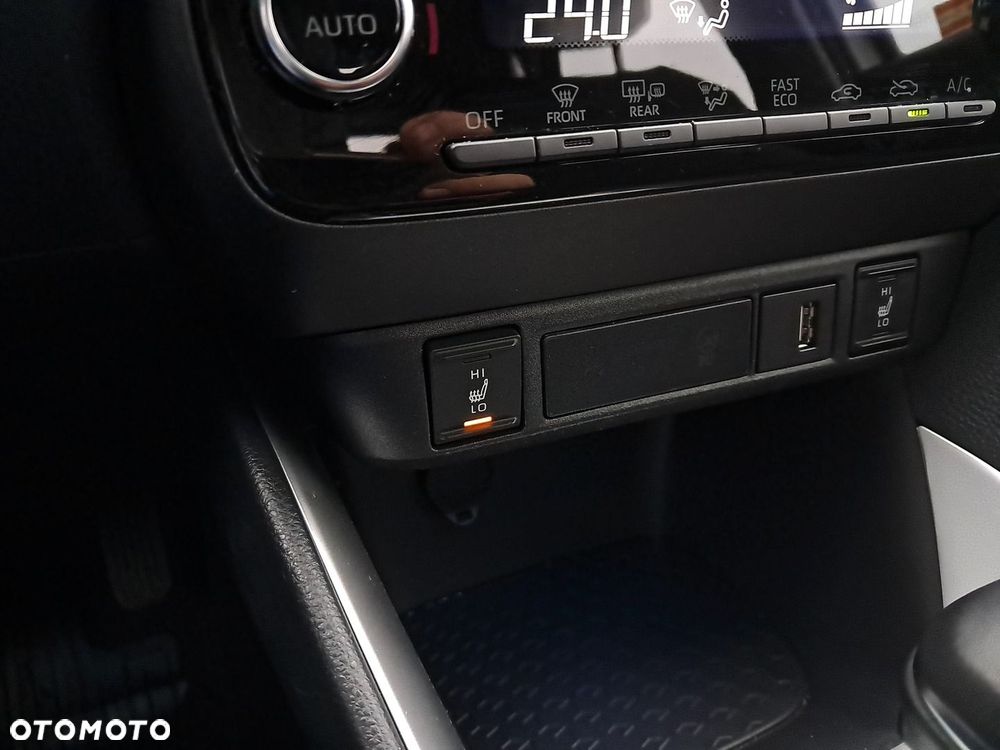 Toyota Yaris Hybrid 1.5 Comfort - 25