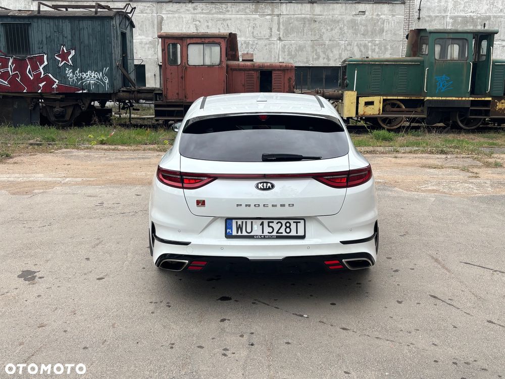 Kia ProCeed - 6