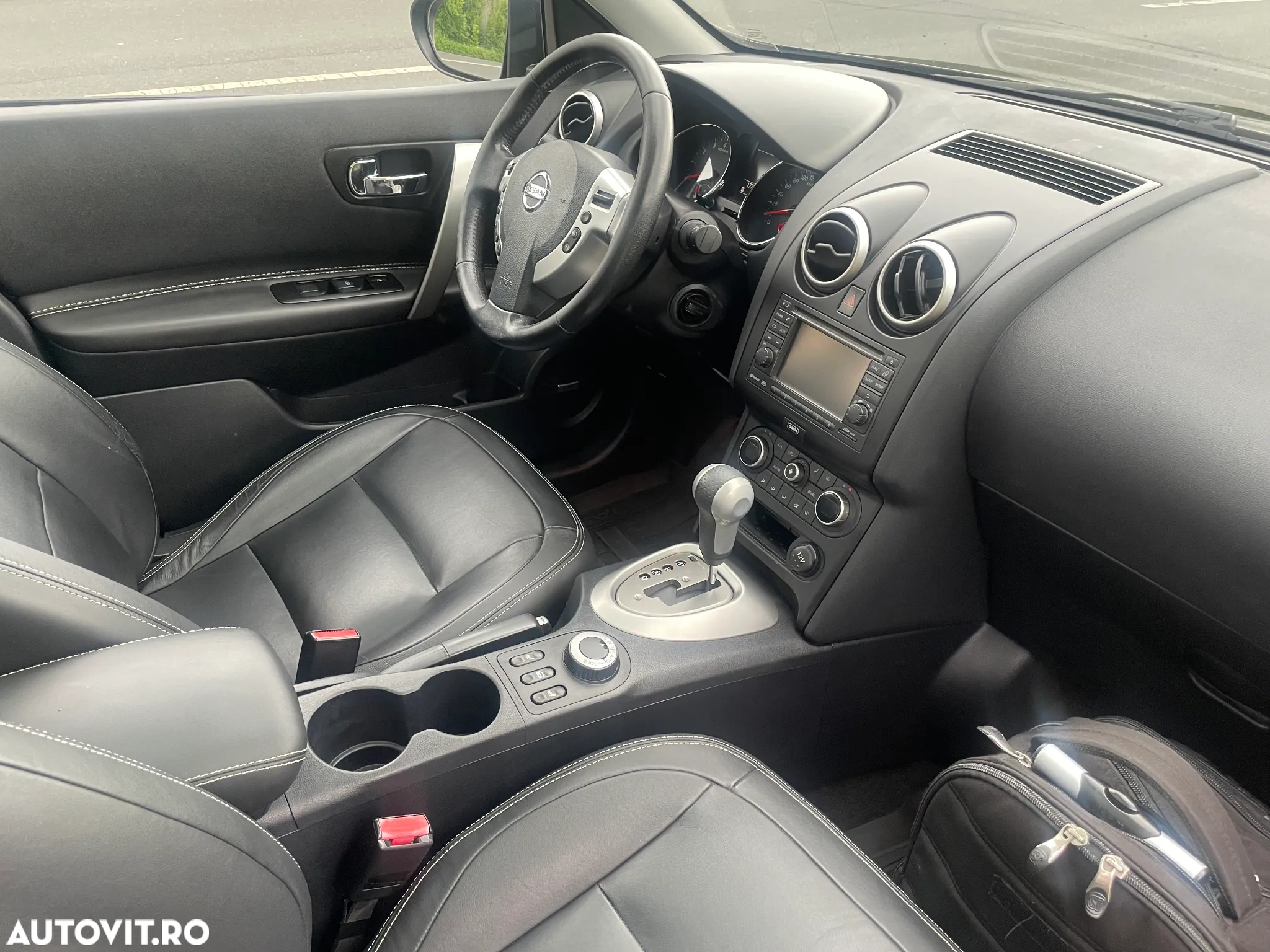 Nissan Qashqai+2 +2 2.0 CVT "All Mode 4x4-i" Tekna - 9