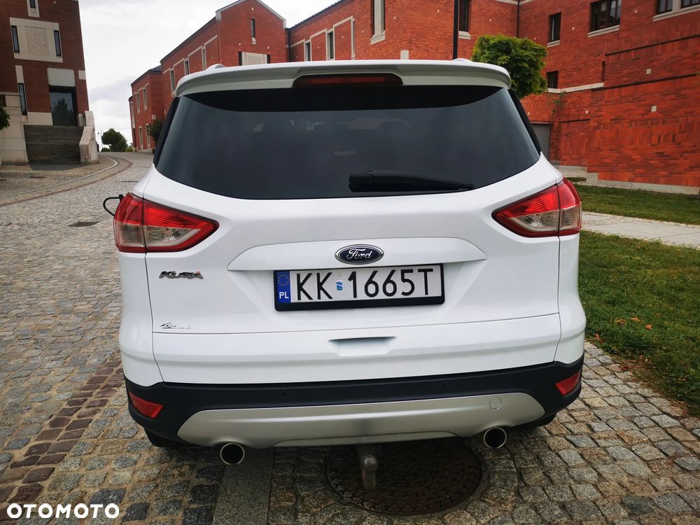 Ford Kuga 2.0 TDCi 2x4 Titanium - 5