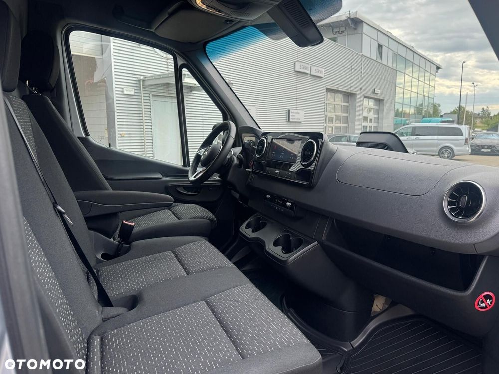 Mercedes-Benz Sprinter Sprinter 319 CDI - 17