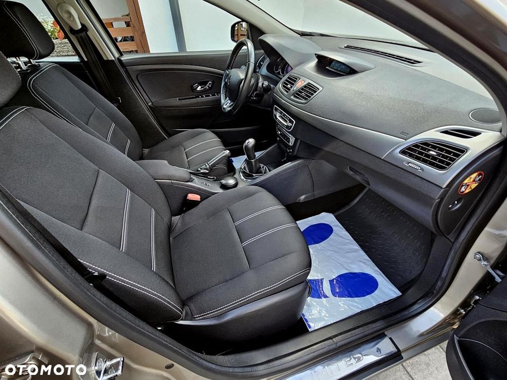 Renault Fluence 1.6 16V Limited - 25