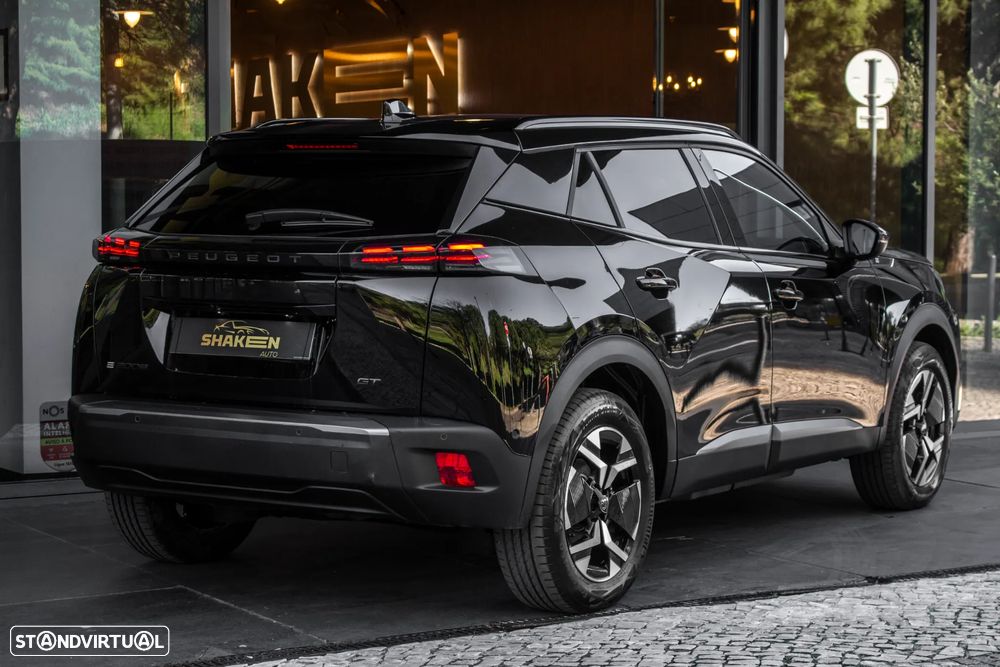 Peugeot e-2008 GT - 4