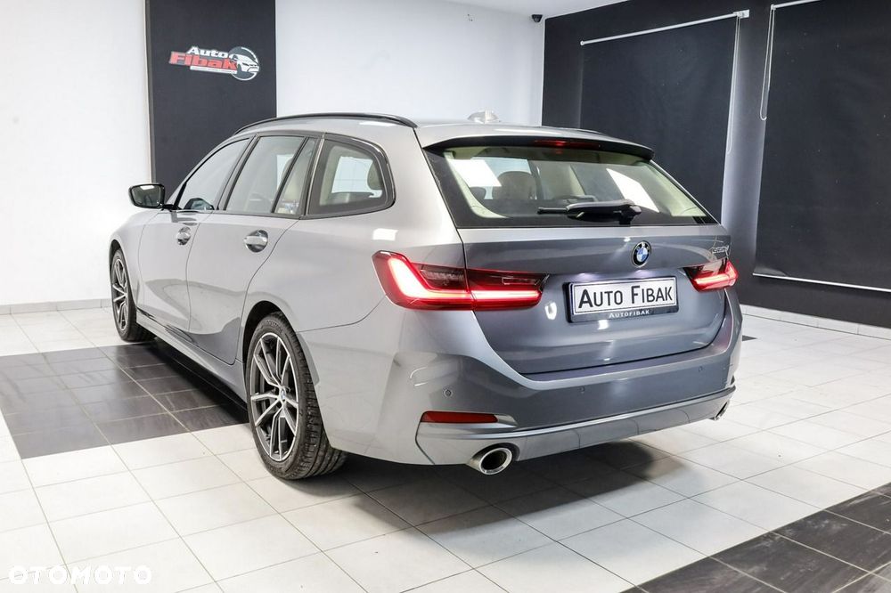 BMW Seria 3 - 8