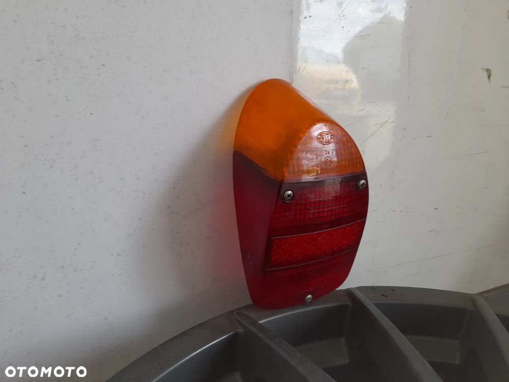 Klosz lampy tył Volkswagen Garbus Käfer Hella SRBBL365 - 2
