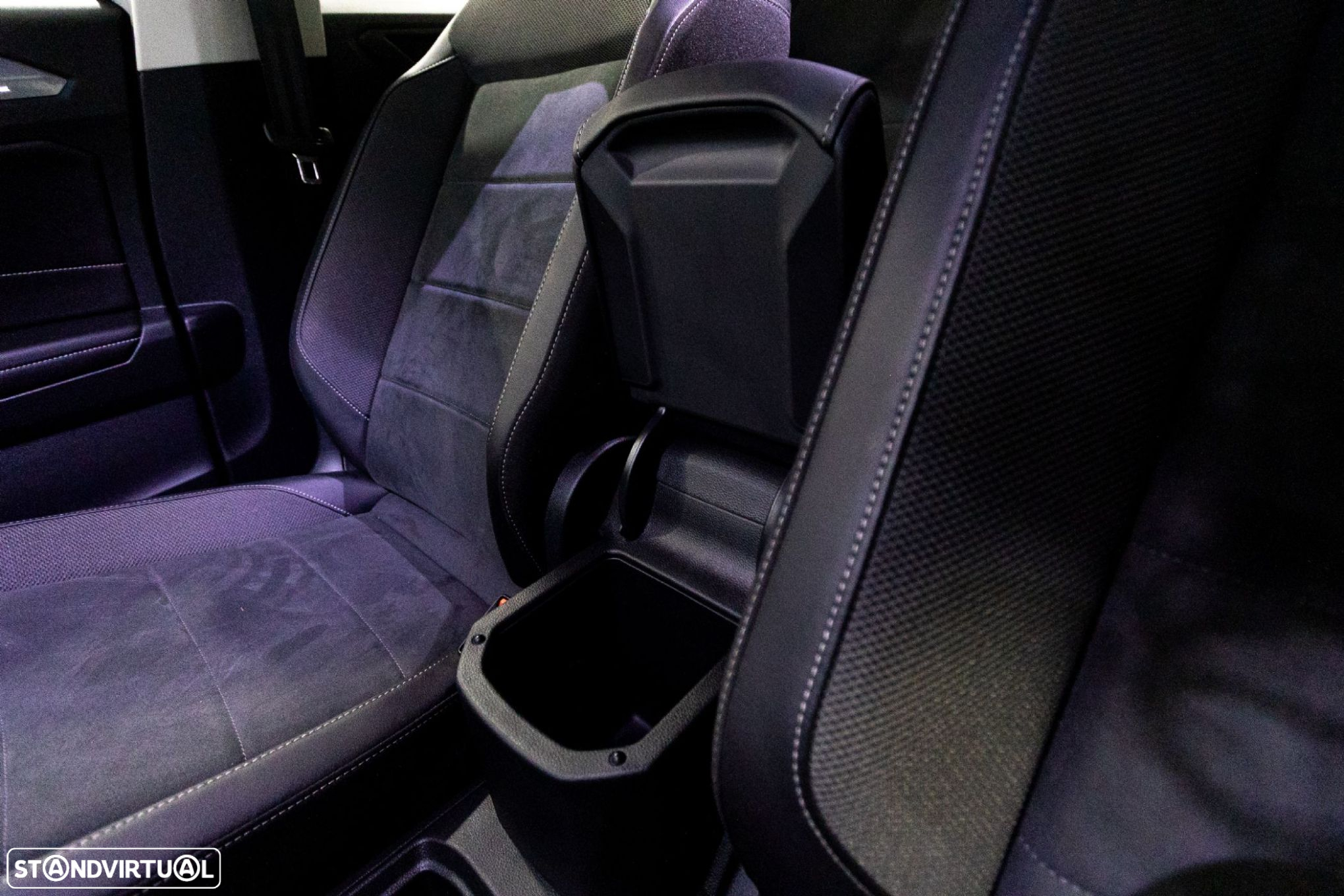 VW T-Roc 1.5 TSI Life DSG - 30