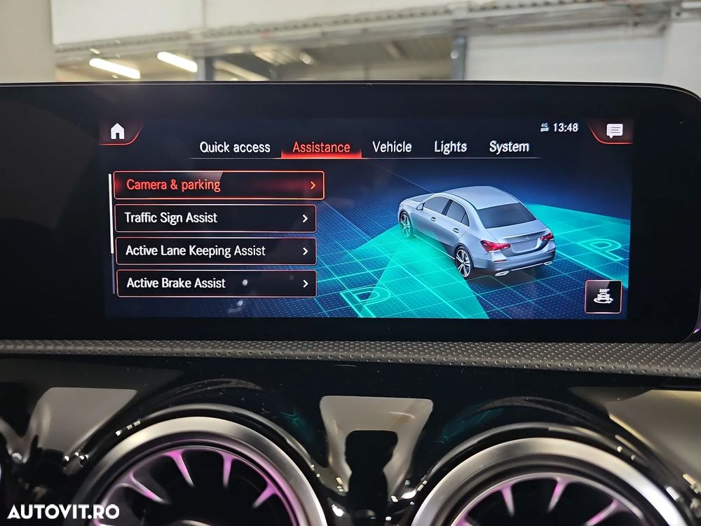 Mercedes-Benz A 200 Sedan 7G-DCT AMG Line - 21