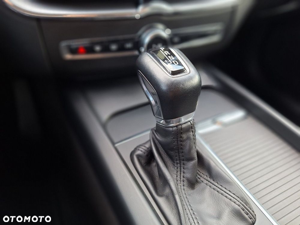 Volvo XC 60 T4 Inscription - 33