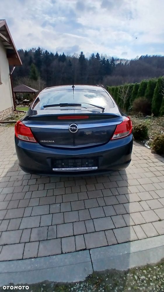 Opel Insignia 1.6 - 18