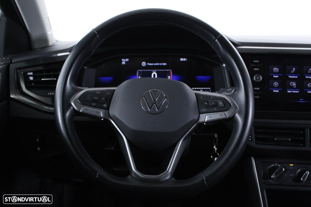 VW Taigo 1.0 TSI Urban - 19