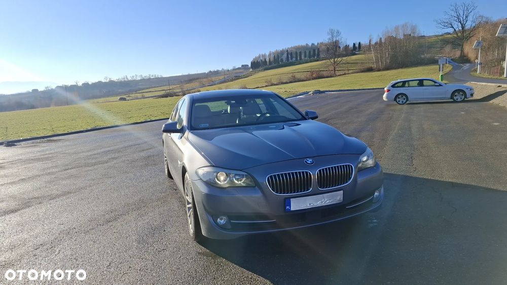 BMW Seria 5 535i xDrive - 4