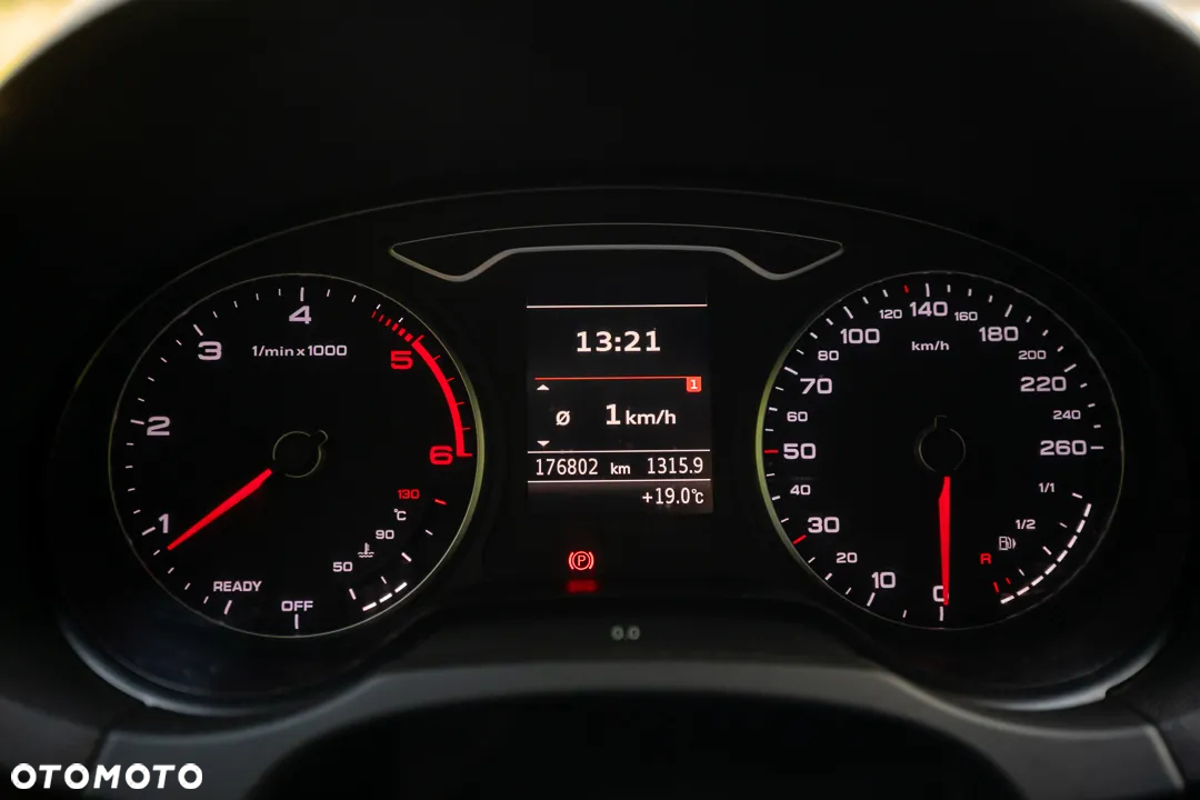 Audi A3 2.0 TDI Sportback S line Sportpaket - 24