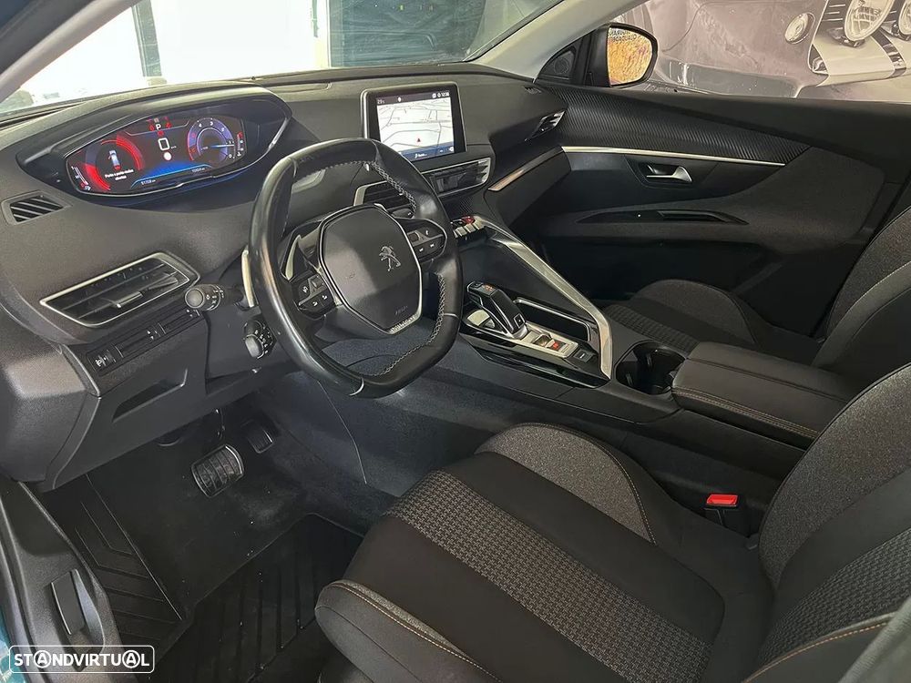 Peugeot 5008 1.5 BlueHDi Active Pack EAT8 - 6