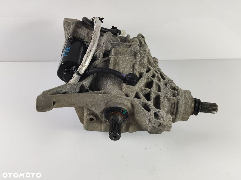 JEEP COMPASS 1.4T od 2017 roku . Most Dyfer Reduktor Tył - 5