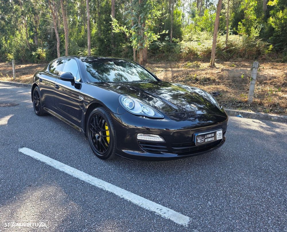 Porsche Panamera 3.0 V6 - 3