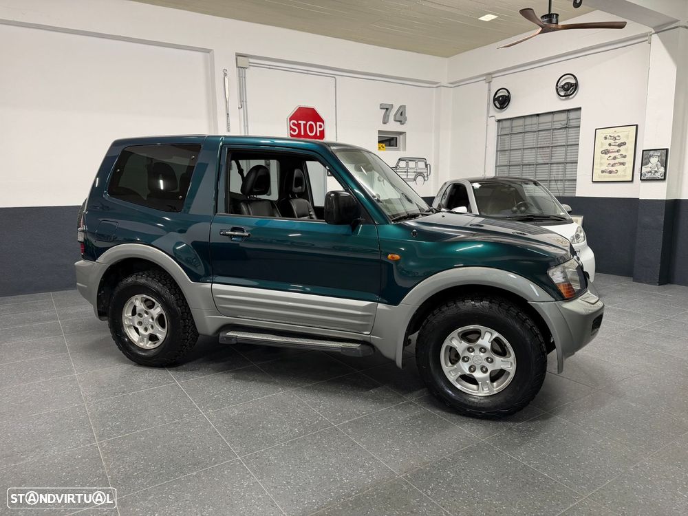 Mitsubishi Pajero 3.2 DI-D GLS ABS+CA - 27