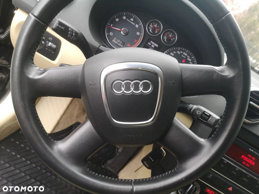 Audi A3 Sportback 1.2 TFSI Ambiente - 12