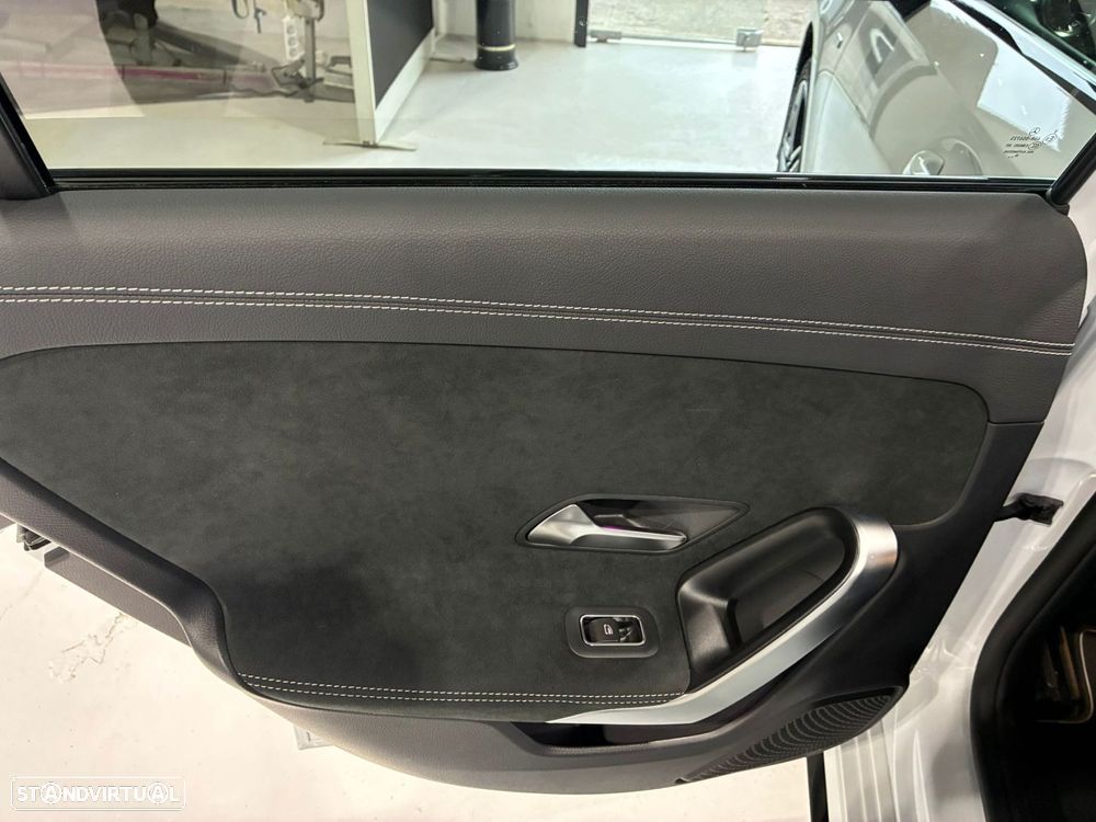 Mercedes-Benz A 250 - 21