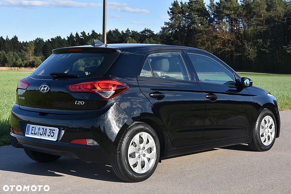 Hyundai i20 1.25 Classic + - 8