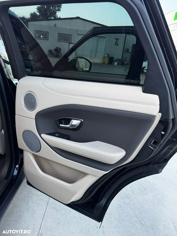 Land Rover Range Rover Evoque - 16