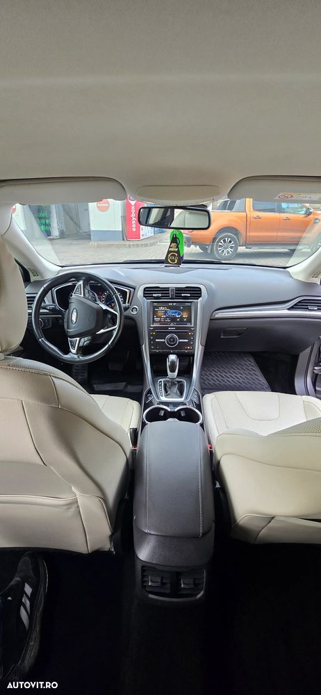 Ford Mondeo 2.0 TDCi Powershift Titanium - 8