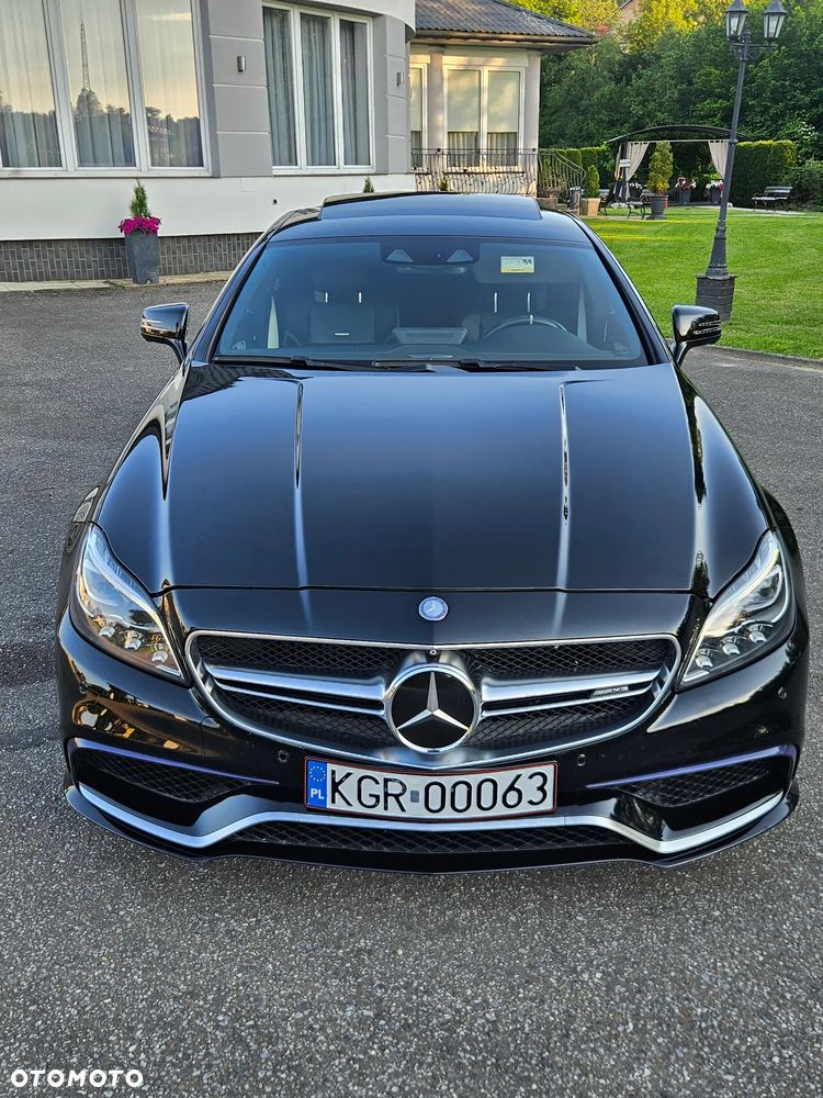 Mercedes-Benz CLS - 19