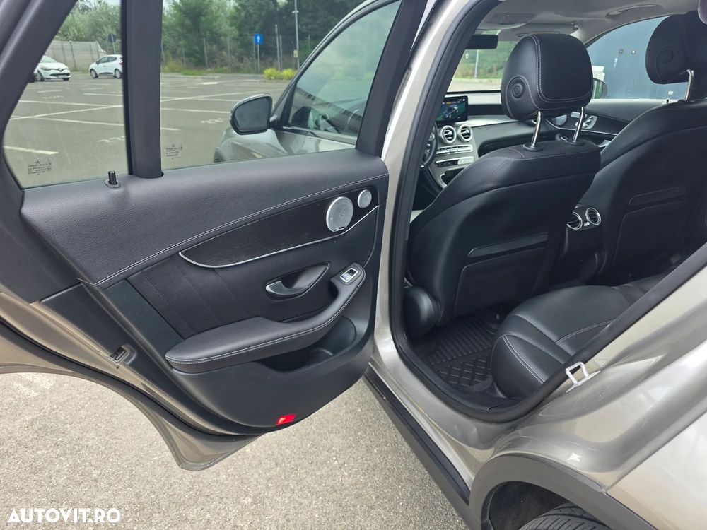 Mercedes-Benz GLC 350 e 4MATIC - 16