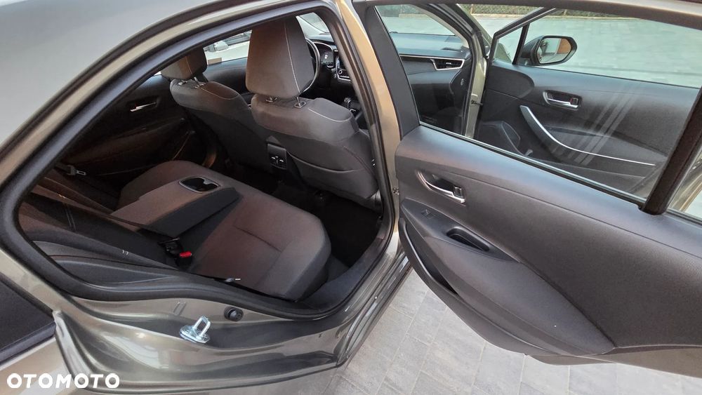 Toyota Corolla 1.8 Hybrid Comfort - 21