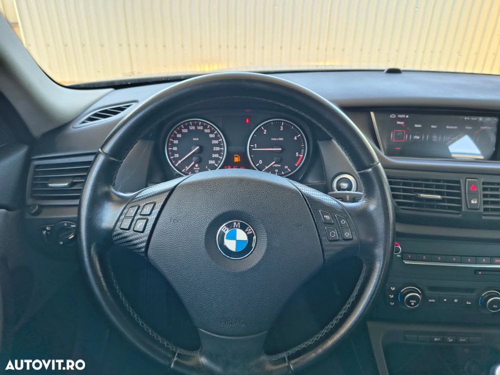 BMW X1 xDrive18d - 10