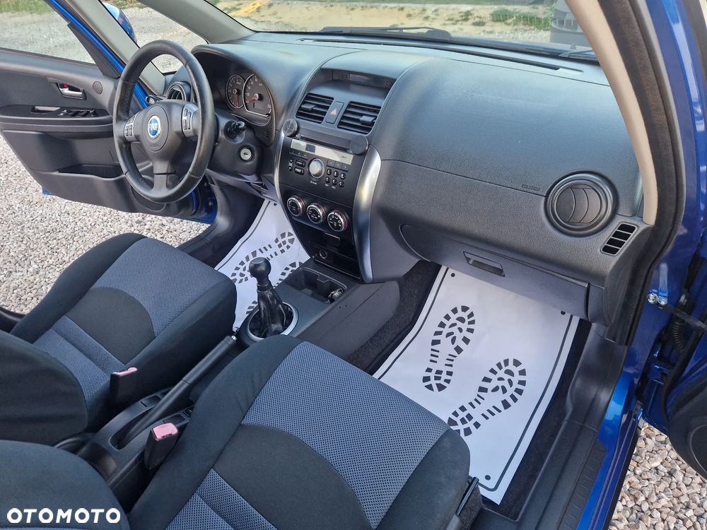 Fiat Sedici 1.6 16V 4x4 Emotion - 12