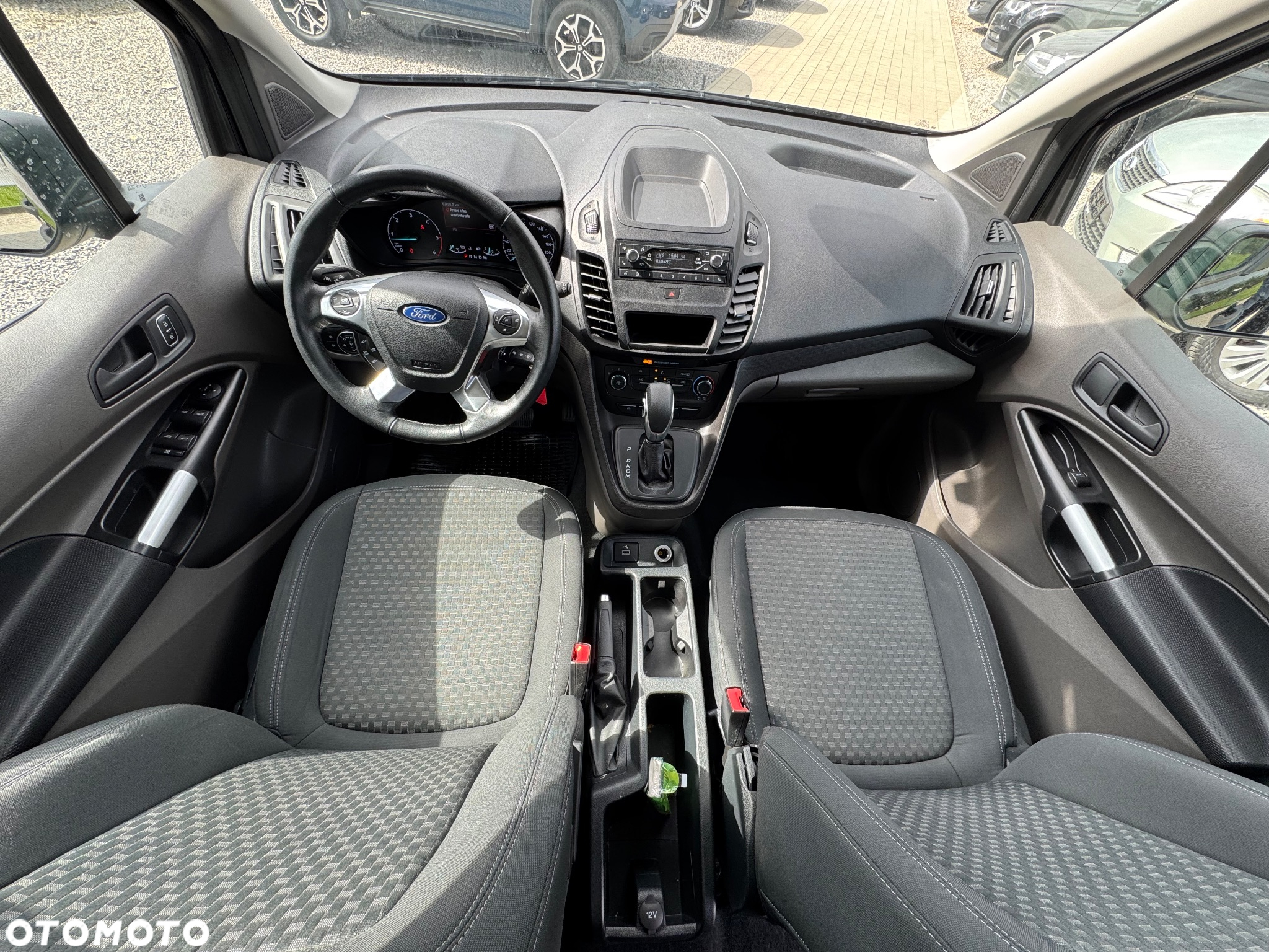 Ford Transit Connect - 20