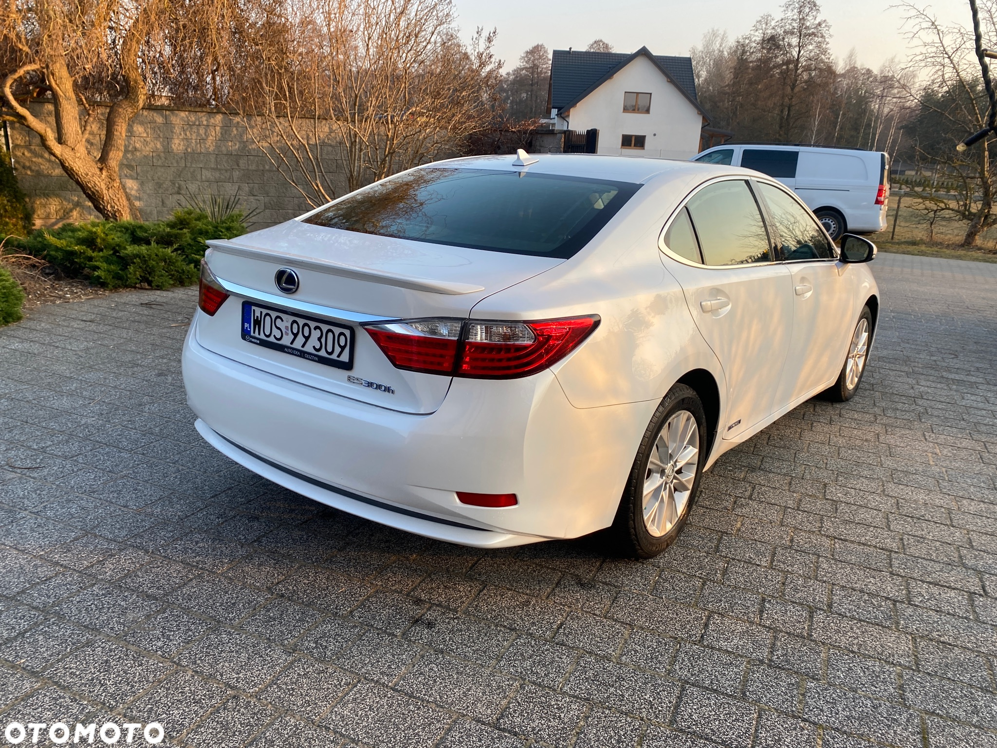 Lexus ES 300h Prestige - 7