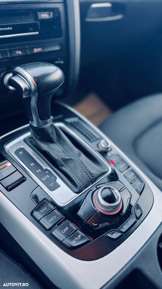 Audi A4 Avant 2.0 TDI S tronic Sport - 12