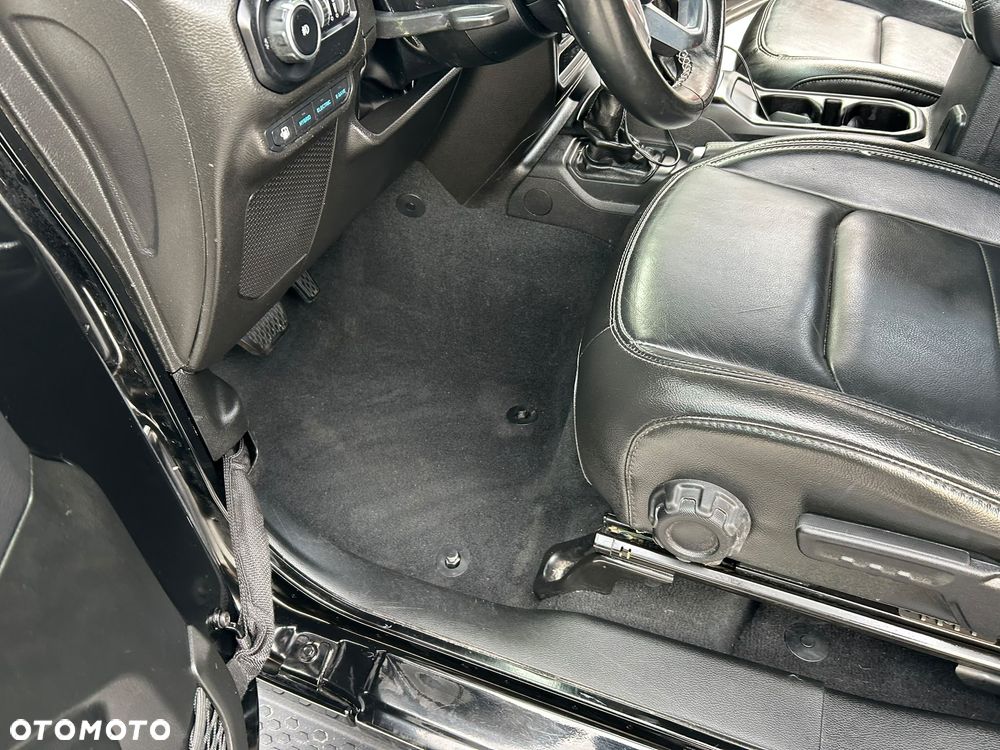 Jeep Wrangler 2.0 4xe Plug-In Hybrid Hardtop Sahara - 17