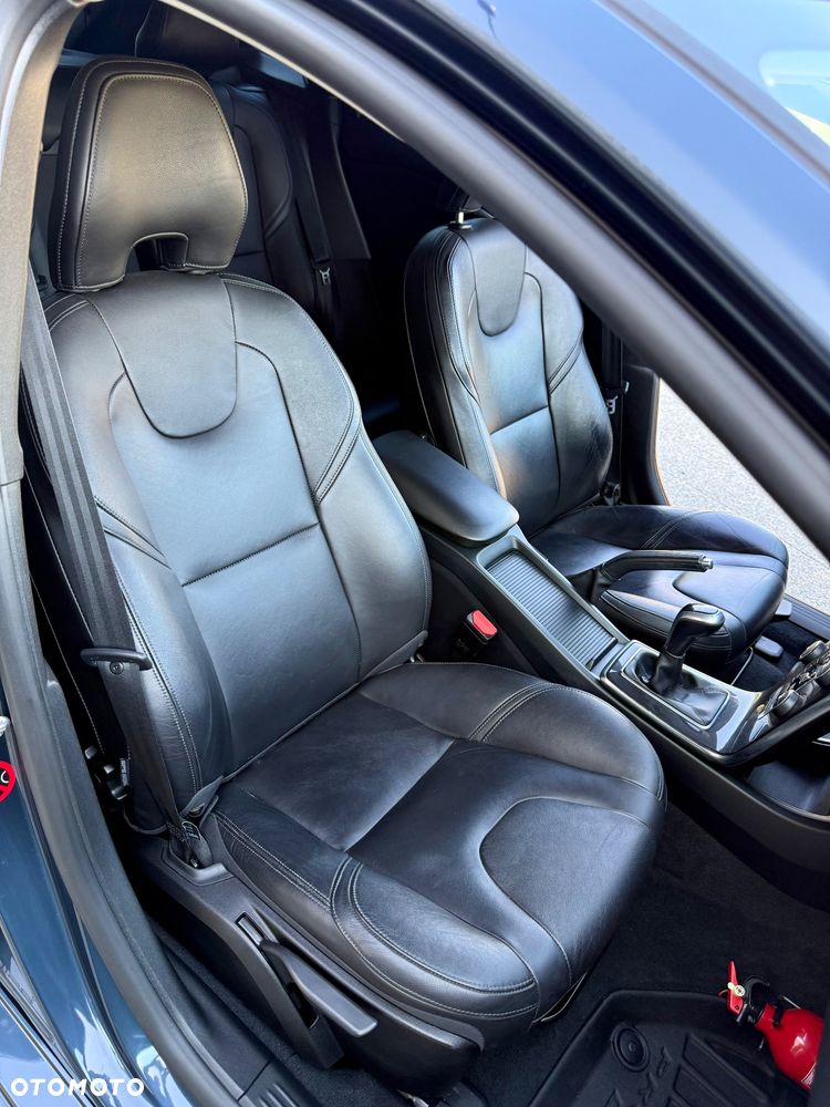 Volvo V40 D2 Drive-E SCR Momentum - 15