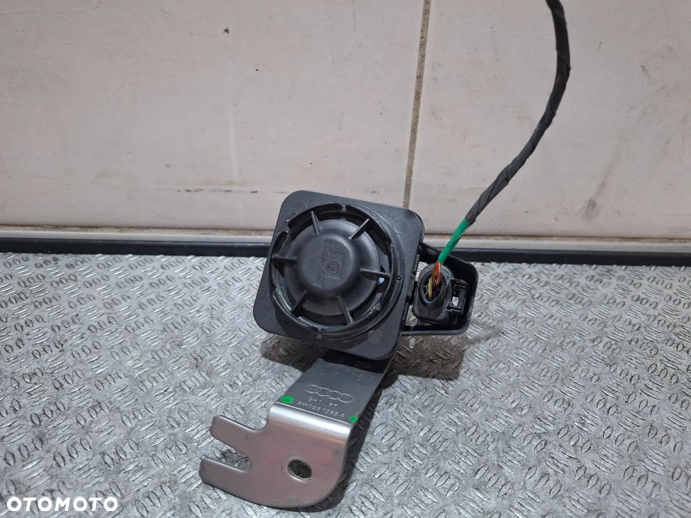 Syrena alarmu Audi A5 W8 2017 rok 2,0 TFSI nr 8W0951285A 5Q0951605A - 1