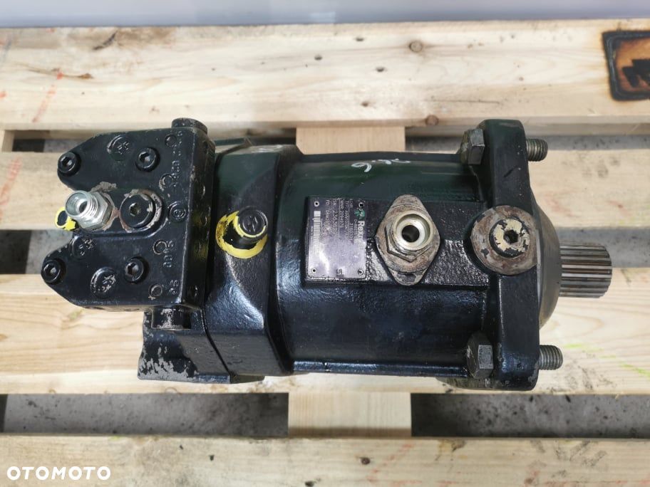 Silnik jazdy Deutz-fahr 26.6 Agrovector {Rexroth A6VM107DA1} - 2